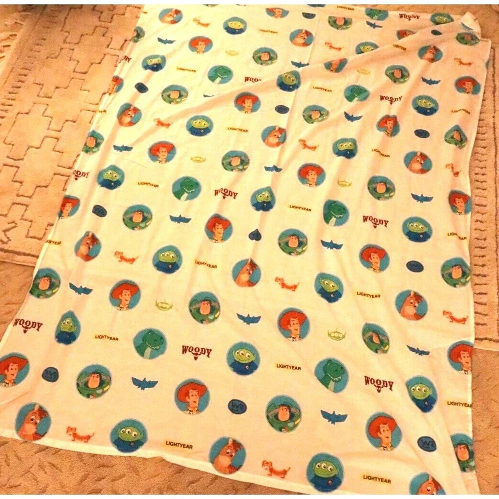 TOY STORY DIsney Pixar Twin Flat Sheet Buzz Woody Alien Slinky Dog 66